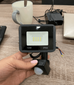 FLOODLIGHT™ Halogen Lampa Naświetlacz LED 10w z Czujnikiem Ruchu IP66 photo review